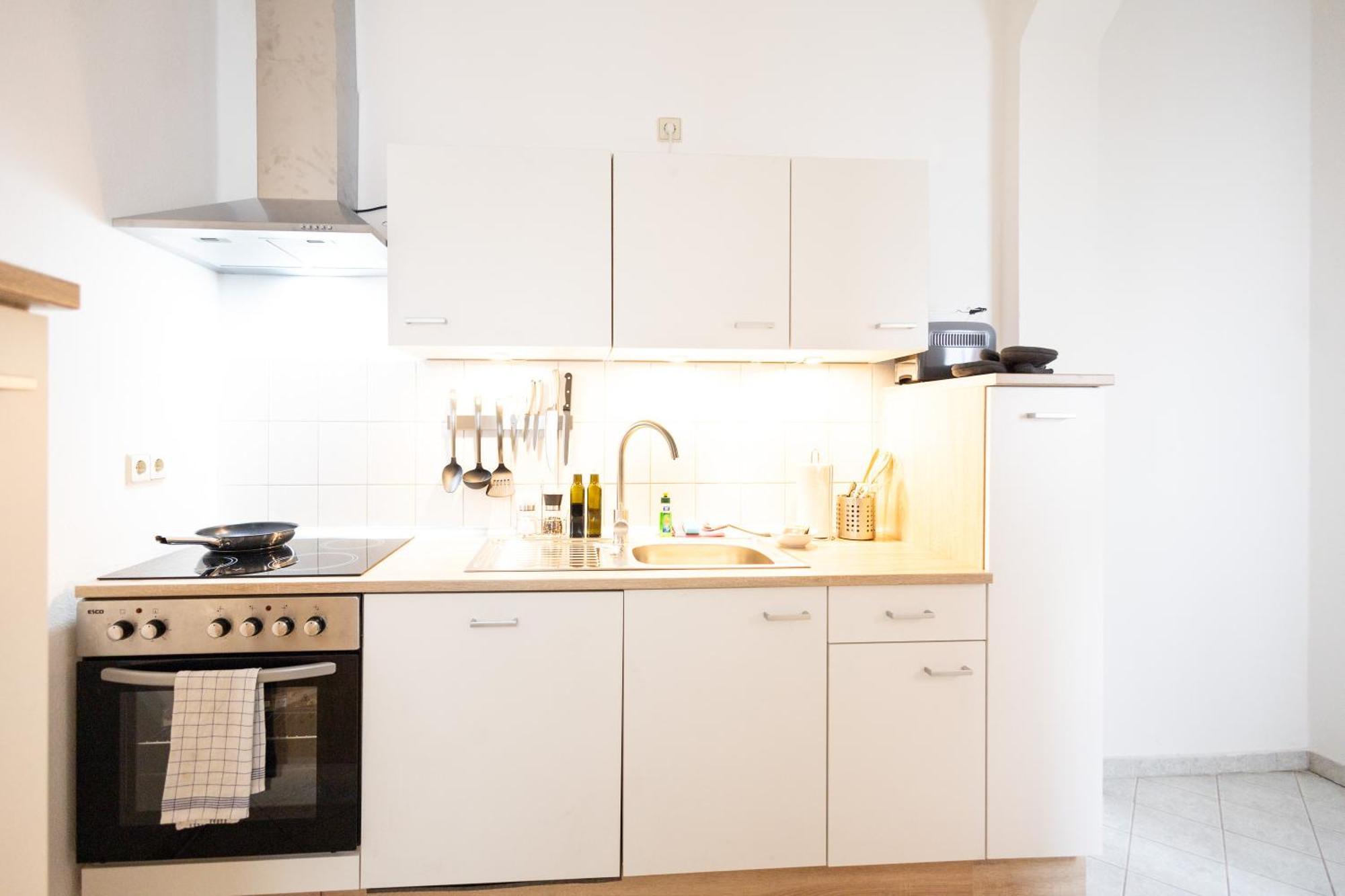 Ko-Living Space An Der Oper - Street Art Design Apartments Halle  외부 사진