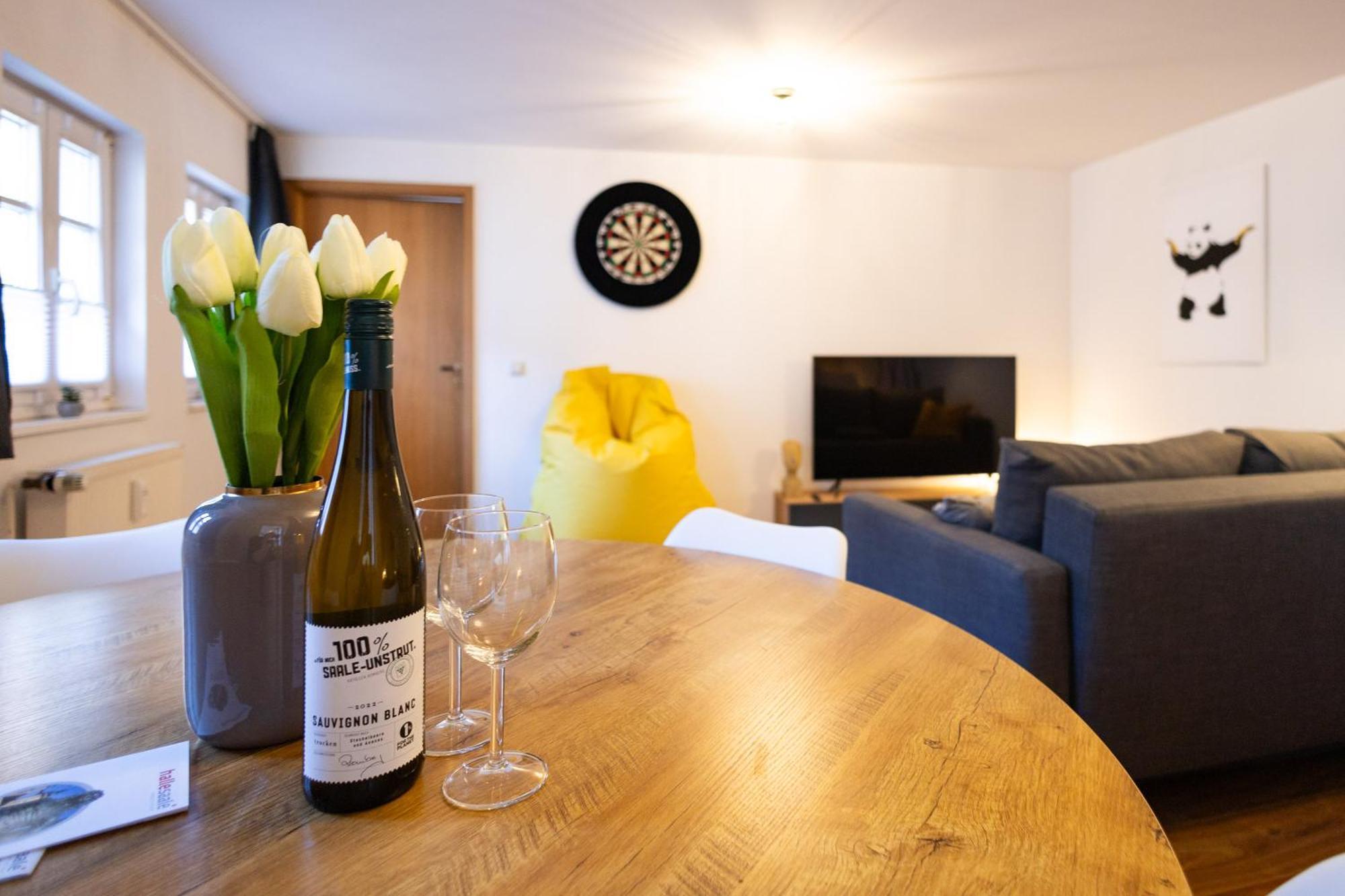 Ko-Living Space An Der Oper - Street Art Design Apartments Halle  외부 사진