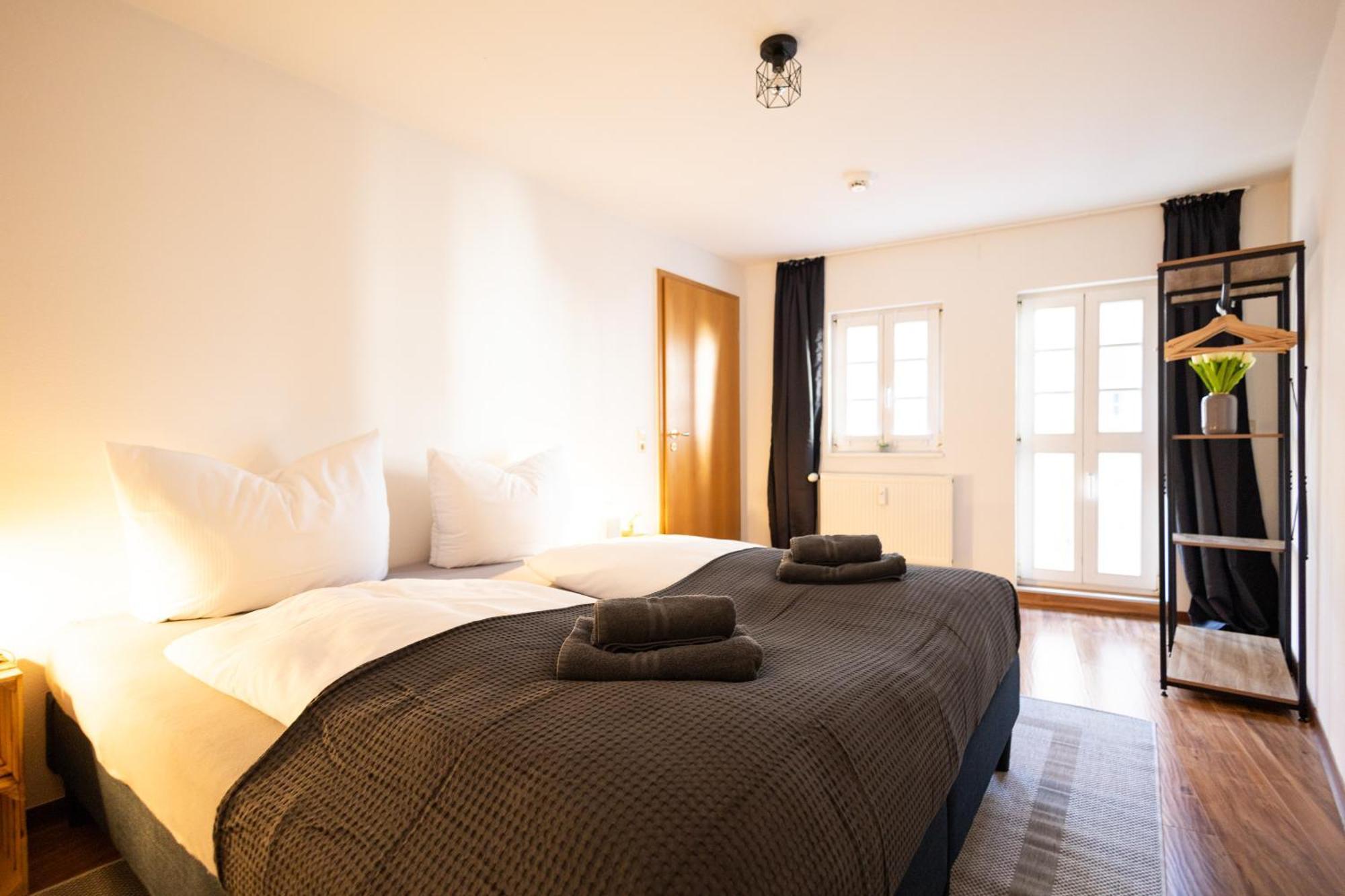 Ko-Living Space An Der Oper - Street Art Design Apartments Halle  외부 사진