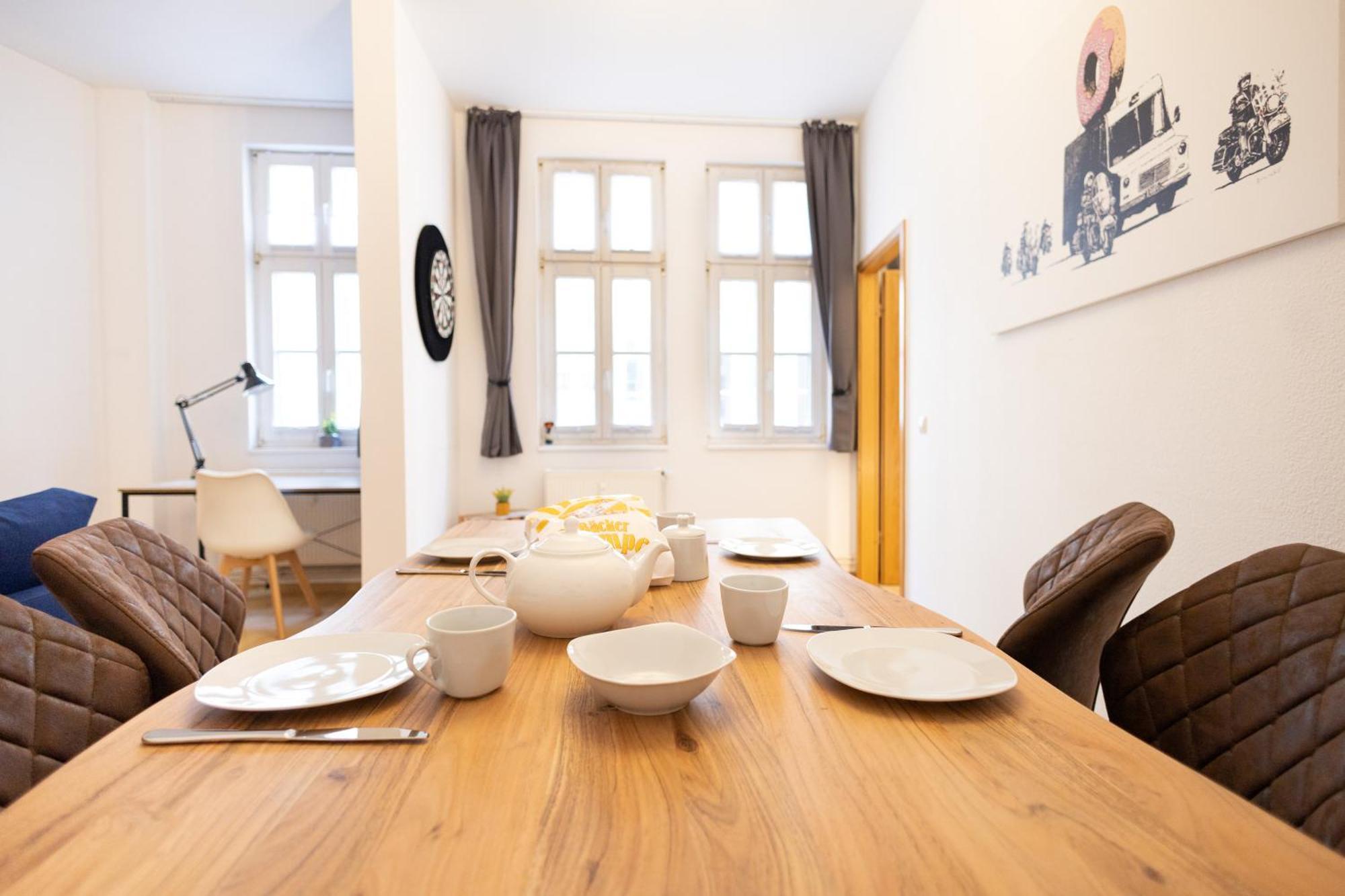 Ko-Living Space An Der Oper - Street Art Design Apartments Halle  외부 사진
