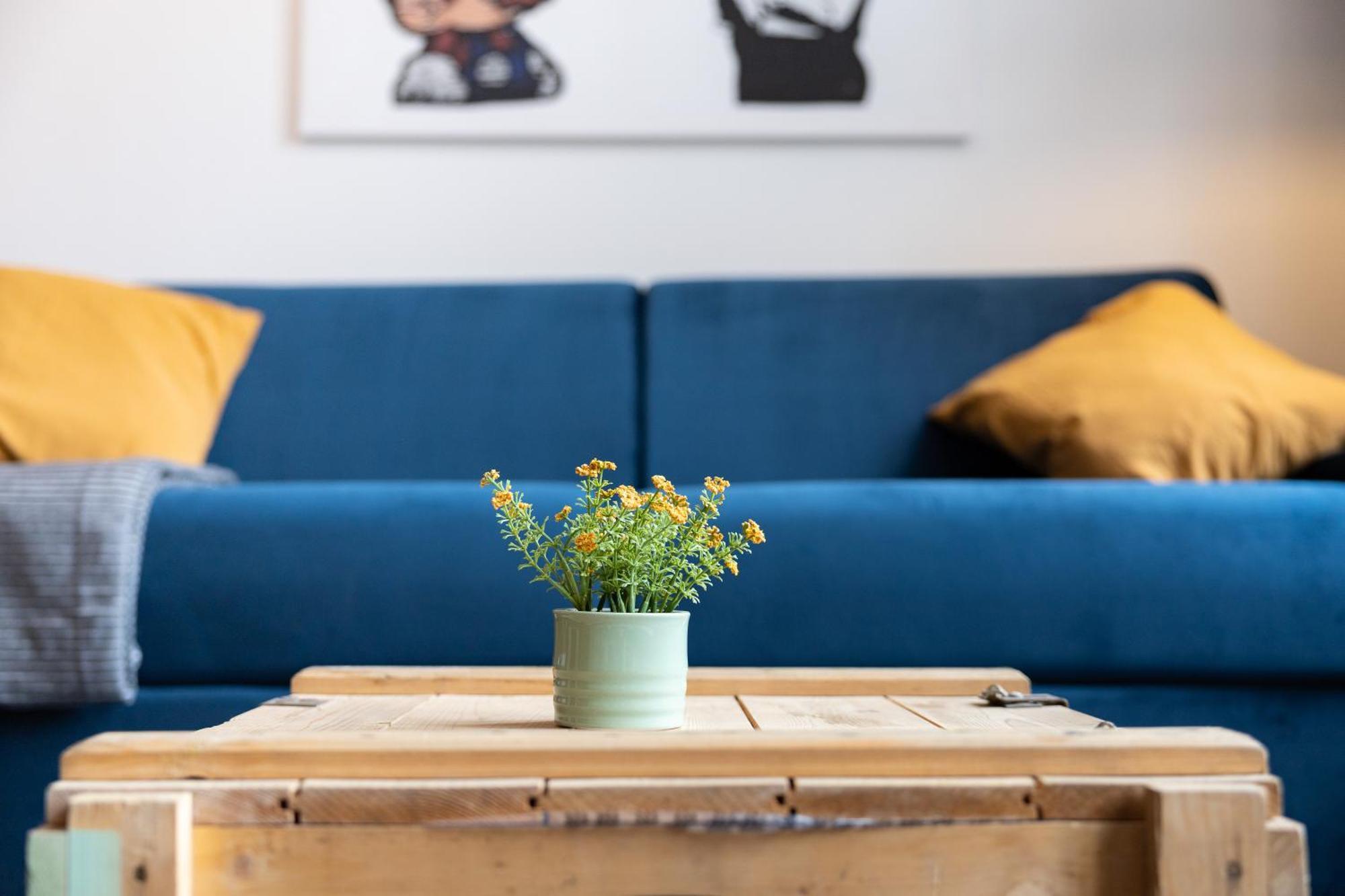 Ko-Living Space An Der Oper - Street Art Design Apartments Halle  외부 사진